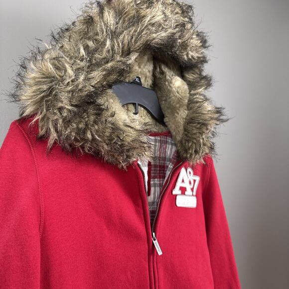 Vintage Y2K Aeropostale Faux Fur Zip Hoodie Juniors Size XL Red Jacket A87 Lined - Picture 7 of 14